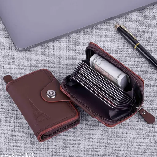 A different wallets for Womans