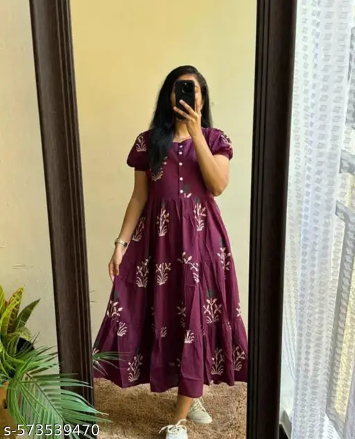 Purple aline 4 battan fit and flaired gown